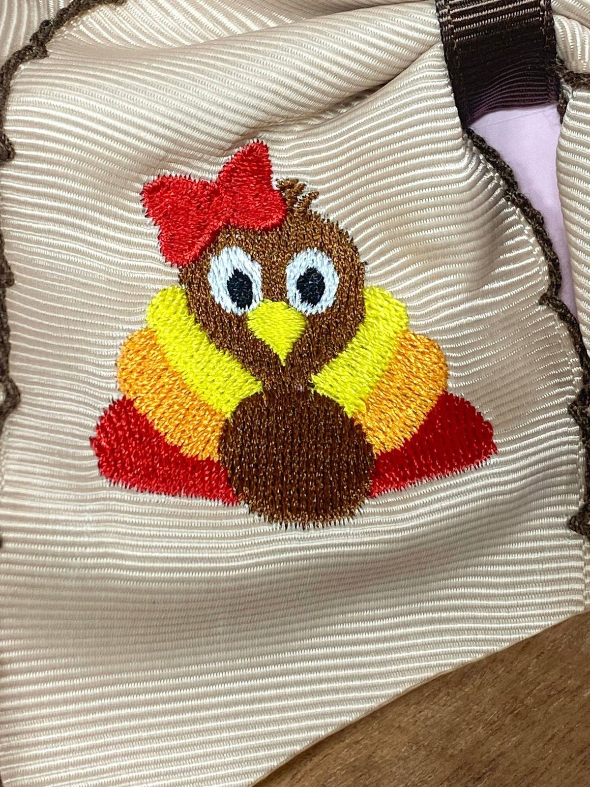 Turkey Embroidered Moonstitch Bow