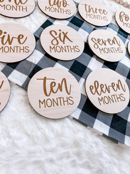 Wooden Monthly Milestone Disc Set