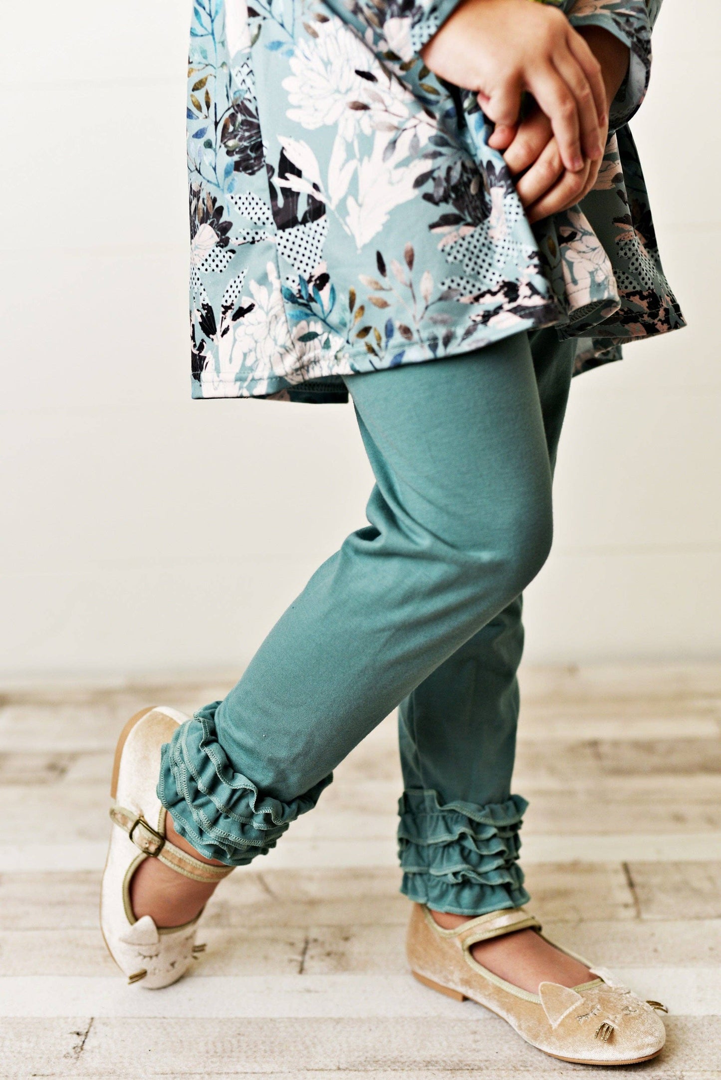 Kids Sage Green Floral Tunic Top & Legging Pants Set