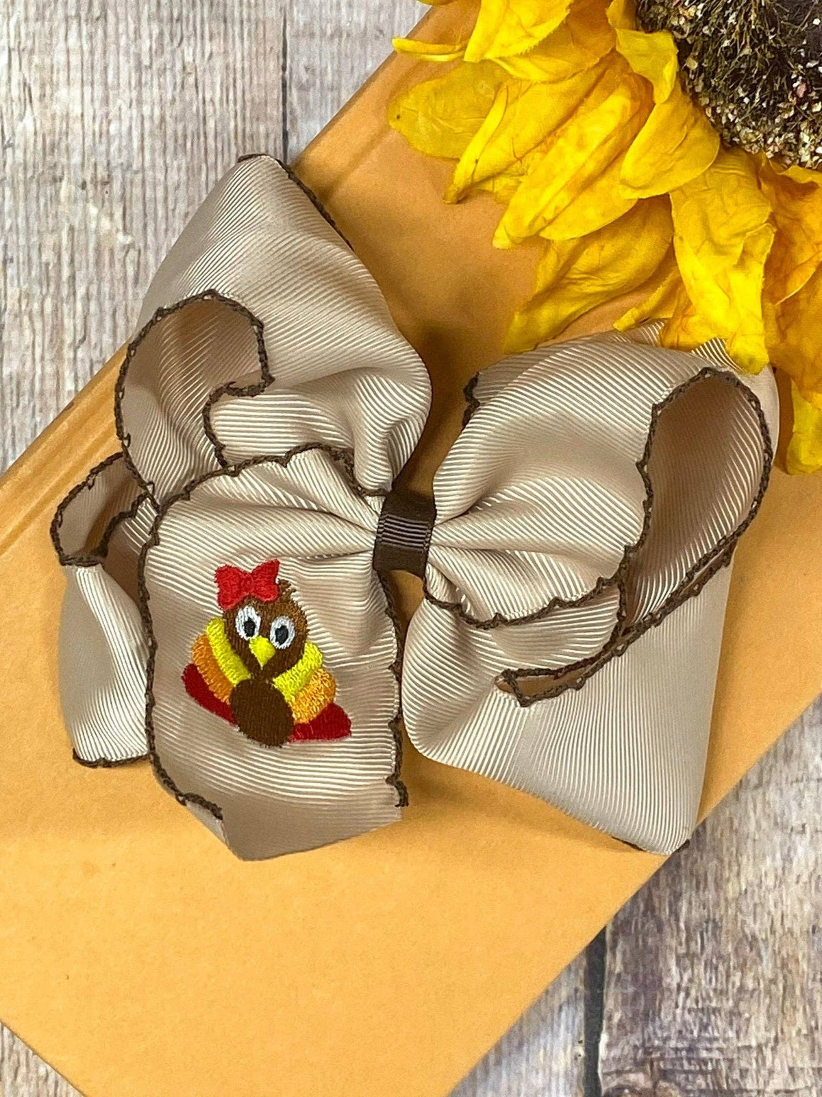 Turkey Embroidered Moonstitch Bow